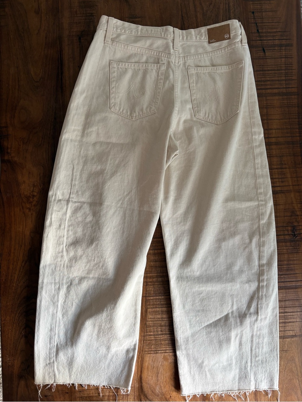 AG Hattie High Rise Crop Barrel Jeans in Opal Stone 29 - Picture 13 of 15